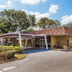 2* Hotel Baymont By Wyndham