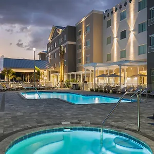 Carlisle Hotel